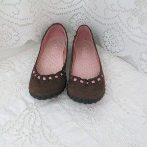 Pr!vo Brown and Pink Flats